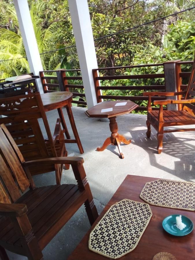 Siyon Yula - Guest House ヒッカドゥワ エクステリア 写真