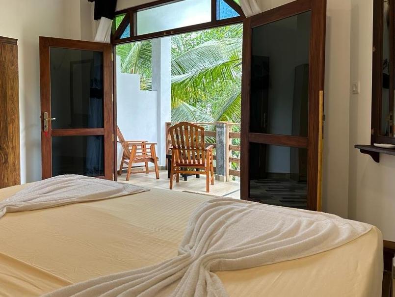 Siyon Yula - Guest House ヒッカドゥワ エクステリア 写真